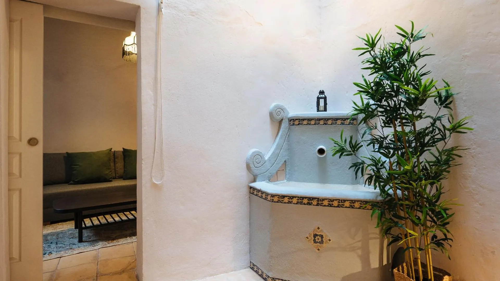 Independent Beautiful House Seville City Center With Private Parking Holiday home