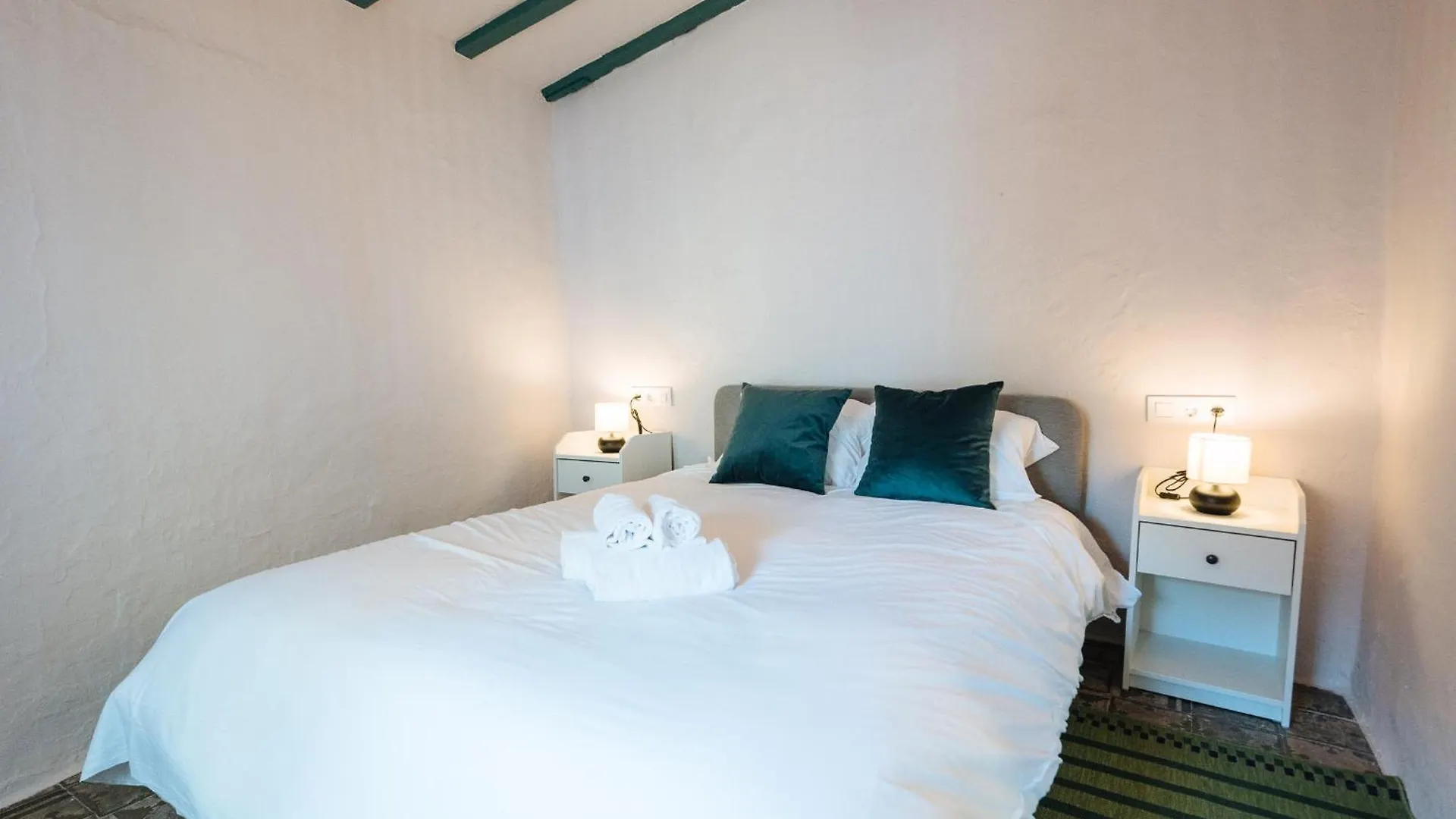 Holiday home Independent Beautiful House Seville City Center With Private Parking