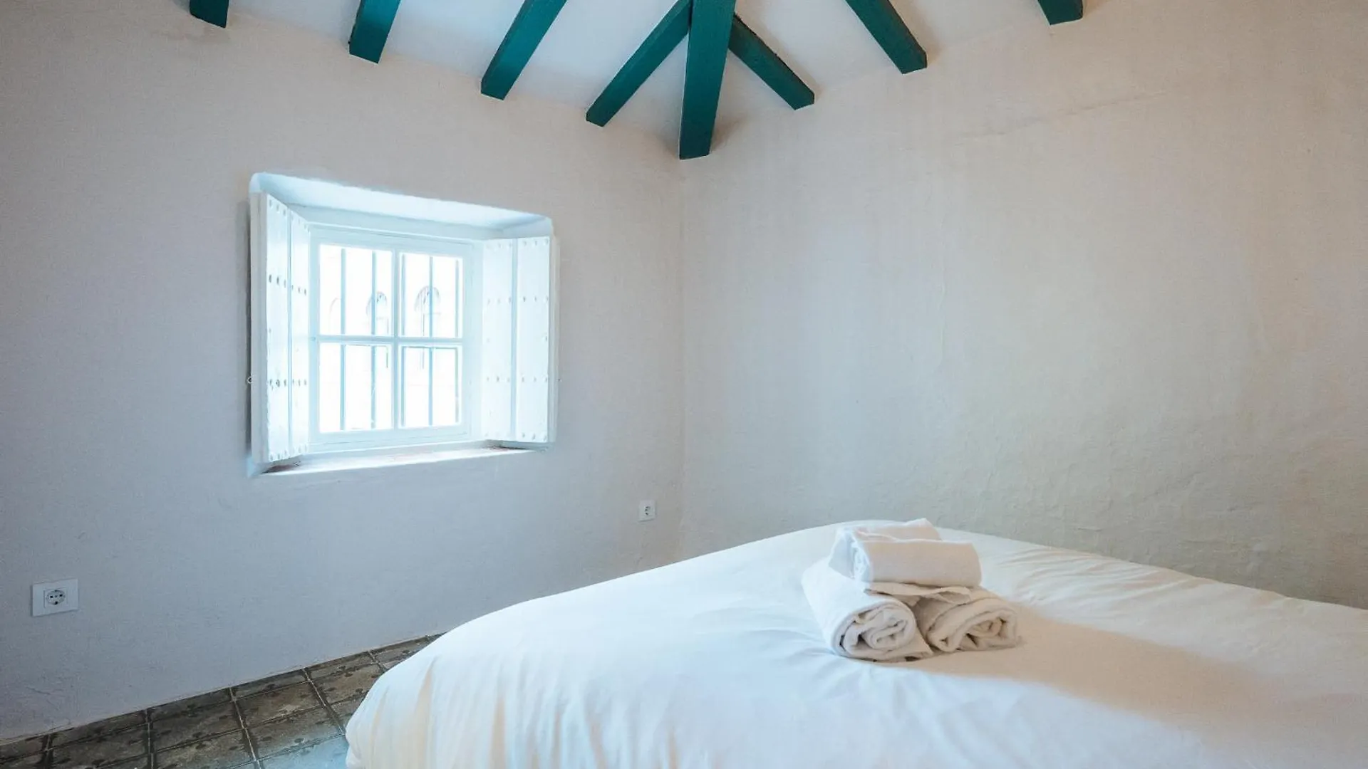 Independent Beautiful House Seville City Center With Private Parking Spain