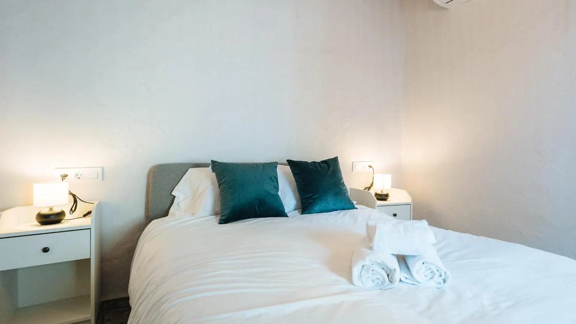 Independent Beautiful House Seville City Center With Private Parking Holiday home